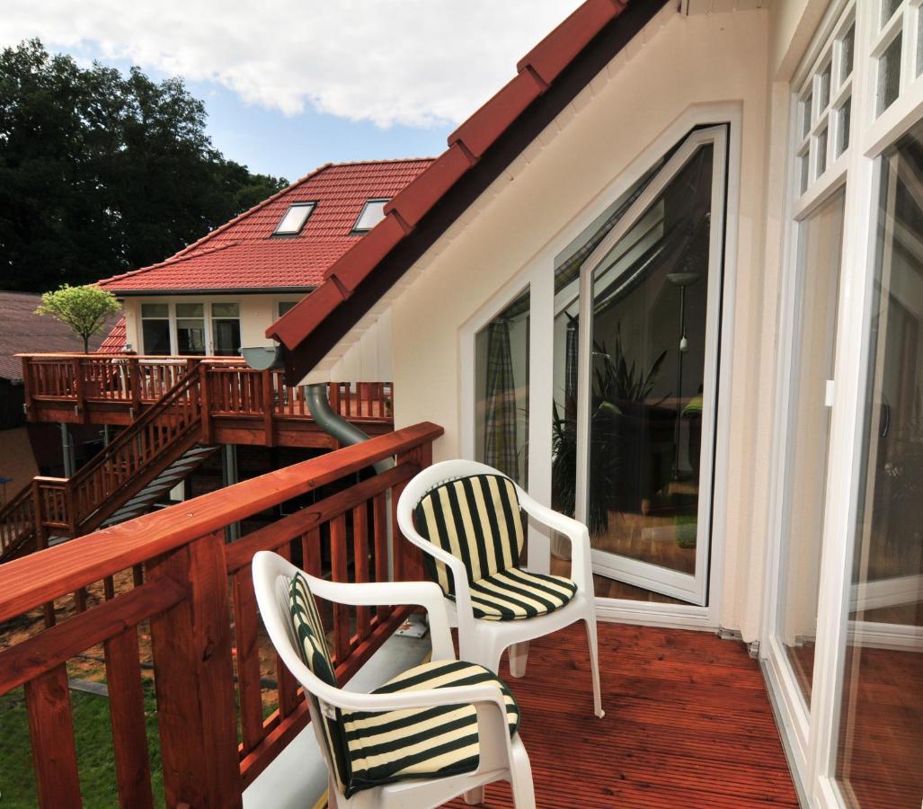 Ferienwohnung Schloms Hof Waffensen Exterior foto