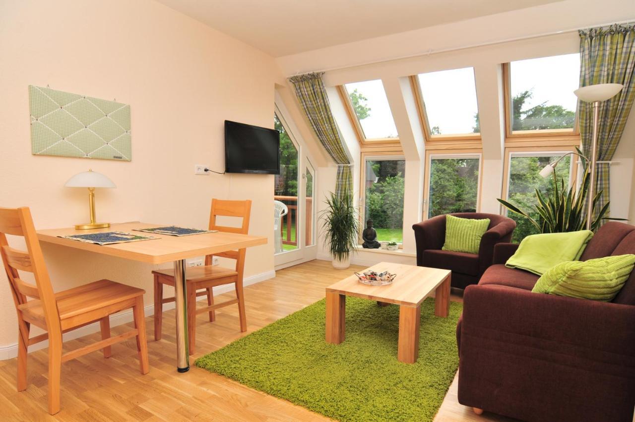 Ferienwohnung Schloms Hof Waffensen Exterior foto