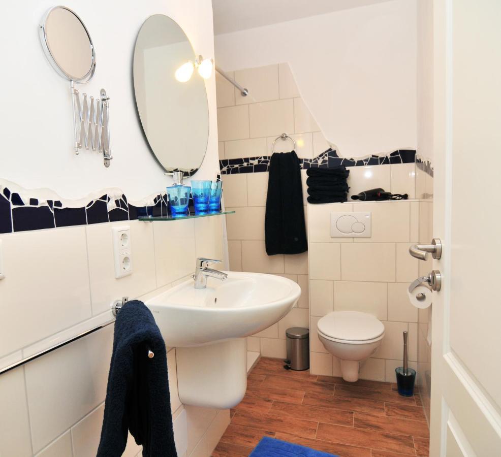 Ferienwohnung Schloms Hof Waffensen Exterior foto