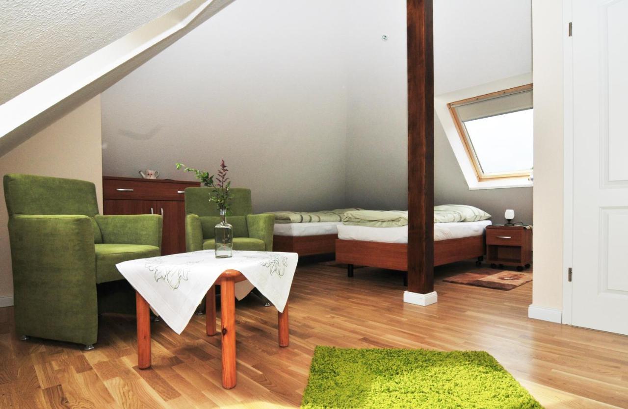 Ferienwohnung Schloms Hof Waffensen Exterior foto
