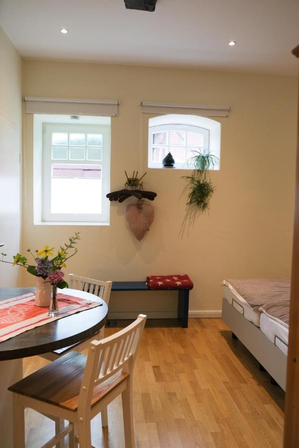 Ferienwohnung Schloms Hof Waffensen Exterior foto