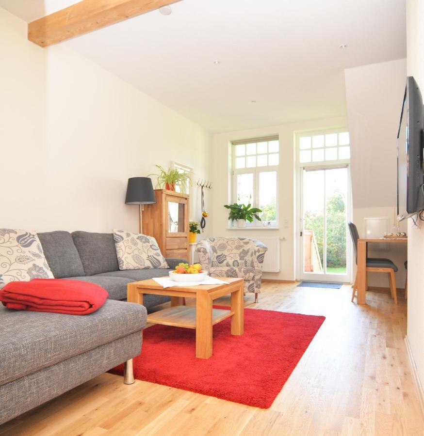 Ferienwohnung Schloms Hof Waffensen Exterior foto